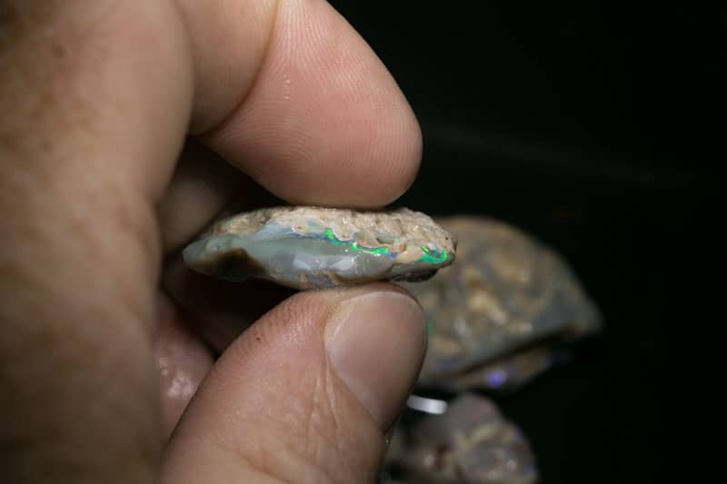 122 ct rough opal parcel - Image 2