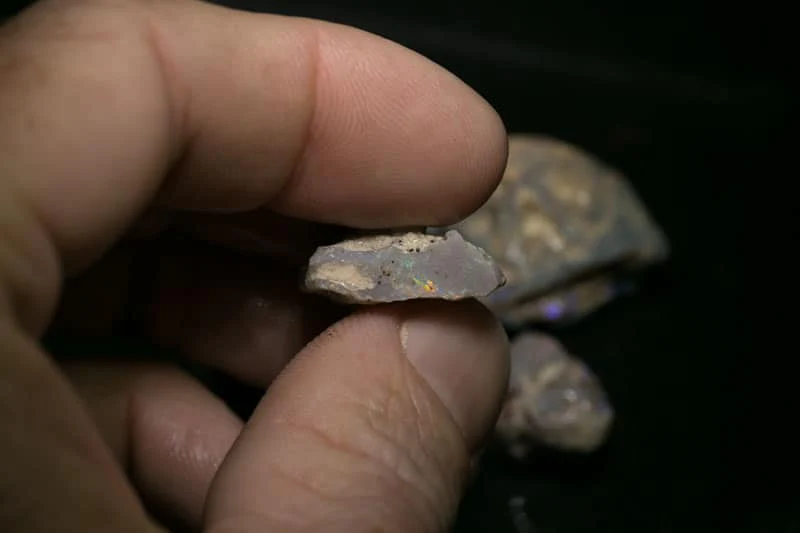 122 ct rough opal parcel - Image 3