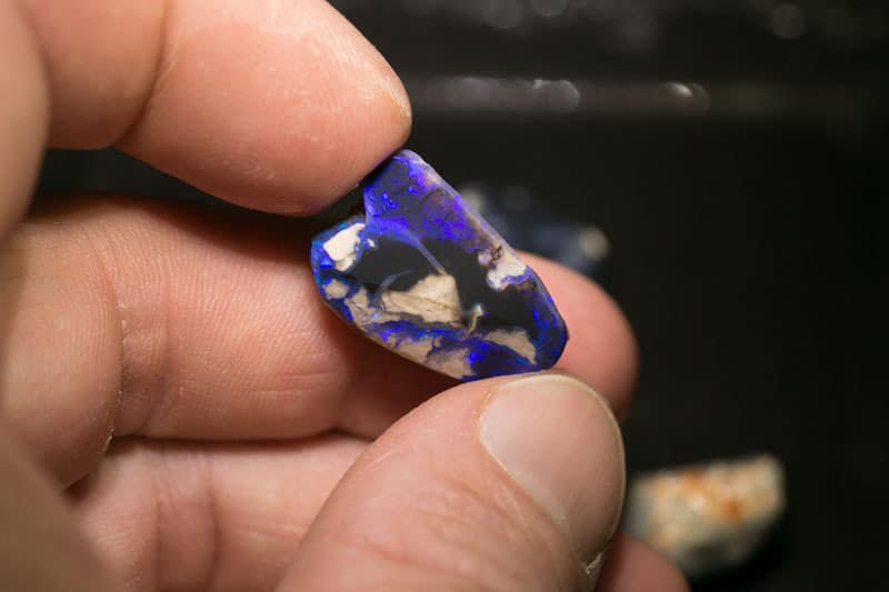 125 ct rough opal parcel 5pc for intermediate lvl - Image 5