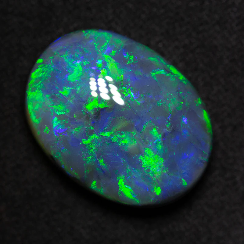 13.80 ct black opal 19.1x14.4x7.9mm - Image 2