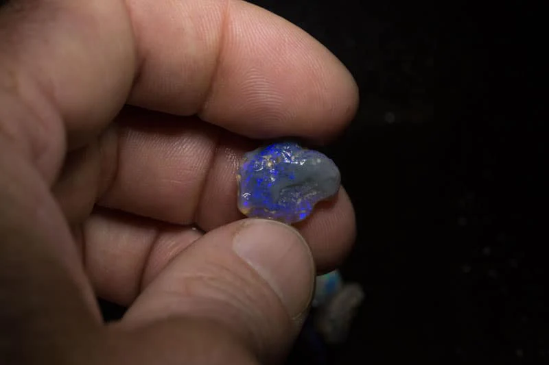 133 ct rough opal parcel 14 pieces - Image 2