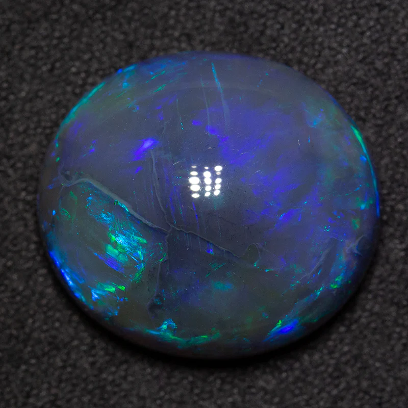 14.98 ct black opal 18.1x16.3x8.9mm - Image 3