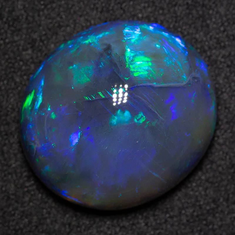 14.98 ct black opal 18.1x16.3x8.9mm - Image 4