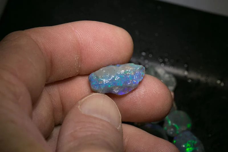 147 ct rough opal parcel 18 pieces - Image 8