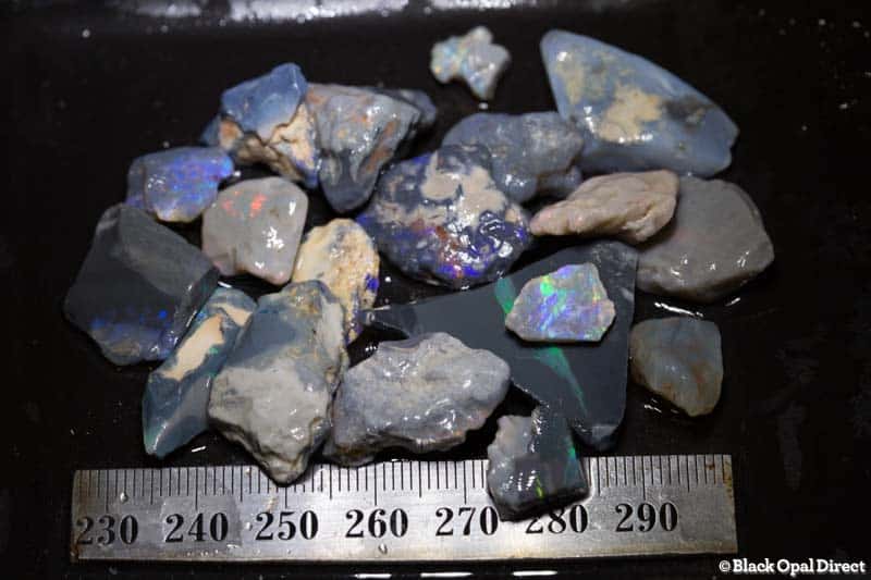 149 ct beginners rough opal parcel Only 2 pieces - Image 2