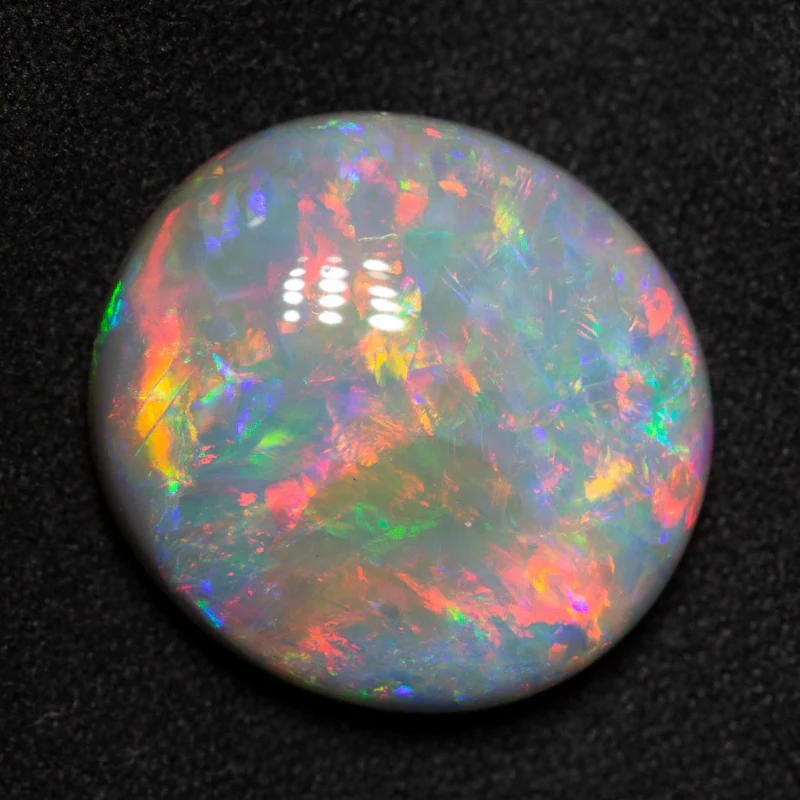 15.69 ct dark opal 18.7x17.4x7.8mm - Image 2