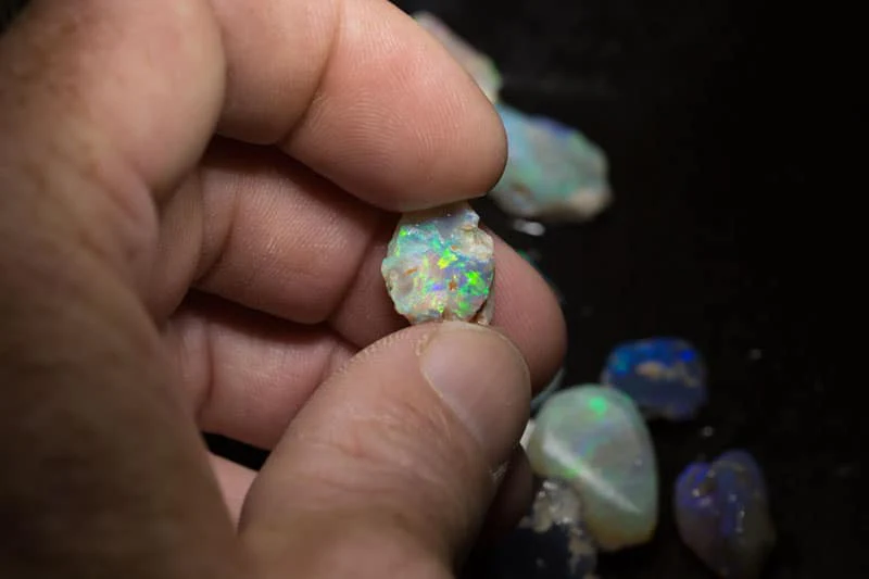 154 ct rough opal parcel 18 pieces - Image 9