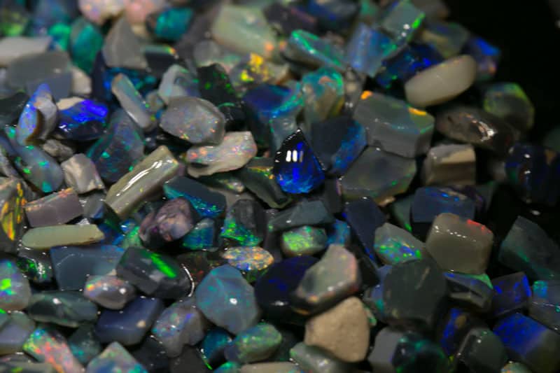 165 carats of opal rubs 250 plus rubs - Image 3