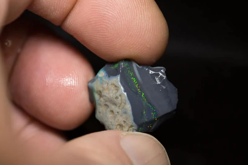 18 ct rough opal parcel 2 pc - Image 2