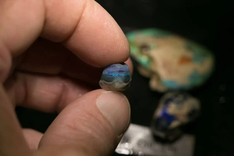 183 ct rough opal parcel 6pc intermediate cutter - Image 5