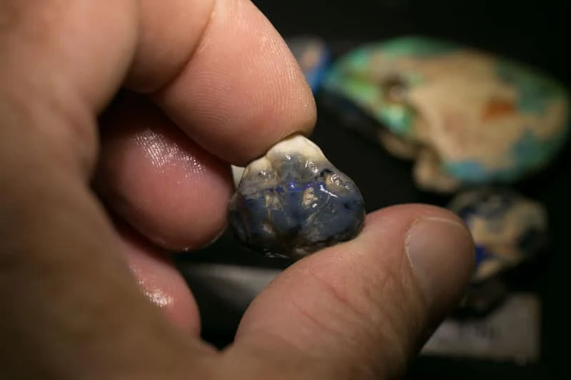 183 ct rough opal parcel 6pc intermediate cutter - Image 6
