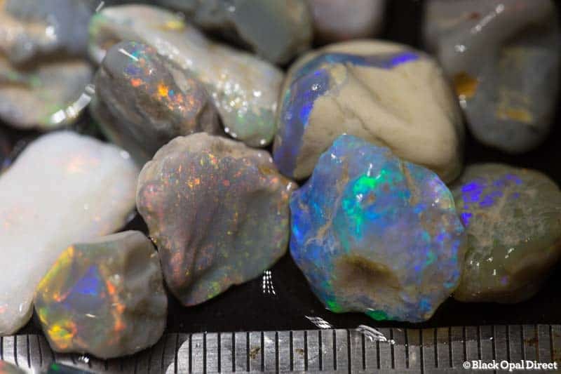 187 ct rough opal parcel for intermediate opal cutters - Image 3