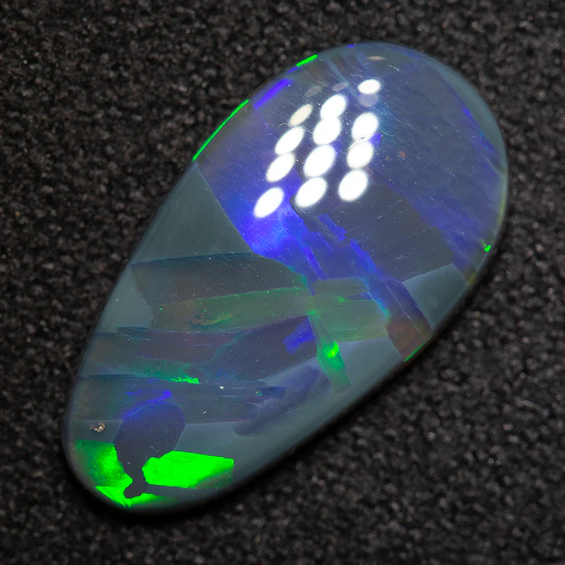 2.00 ct black opal 14.9x8.1x2.6mm - Image 3