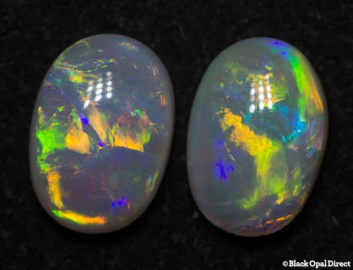 2.00 ct crystal opal pair 8.5x6x3mm - Image 2
