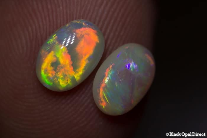 2.00 ct crystal opal pair 8.5x6x3mm - Image 4