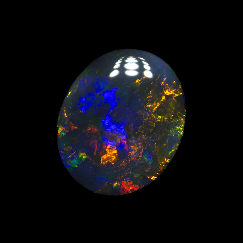 2.04 ct black opal 9.8x8.3x3.7mm - Image 2