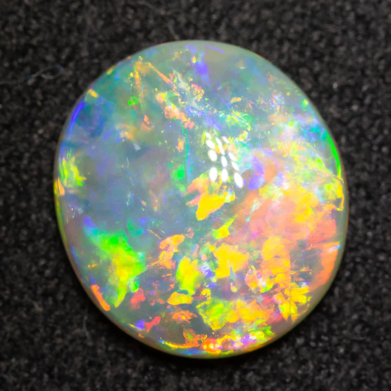 2.05 ct double-sided crystal opal 10.2x9.4x3.3mm - Image 3