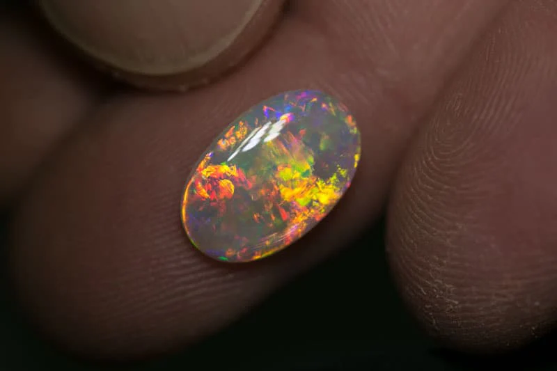 2.05 ct gem double sided crystal opal 14x10x3mm - Image 3