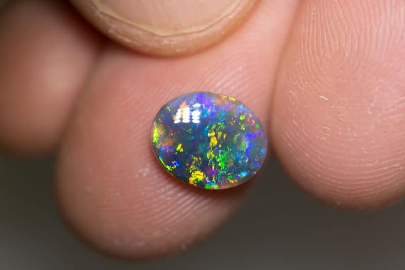 2.06 ct black opal 10.5x9x3.5mm - Image 4