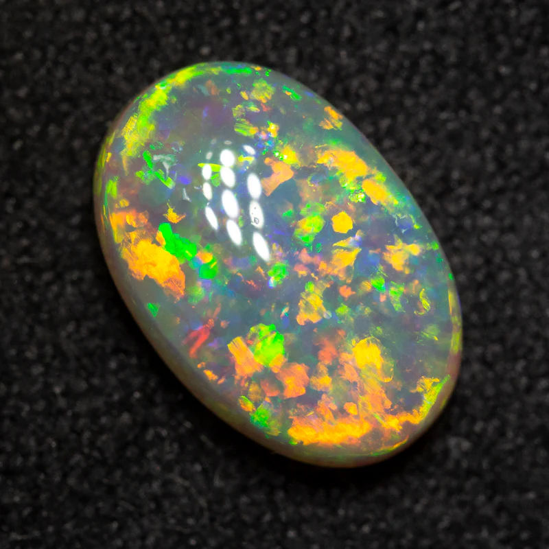 2.06 ct crystal opal 10.6x7.1x4.1mm - Image 2