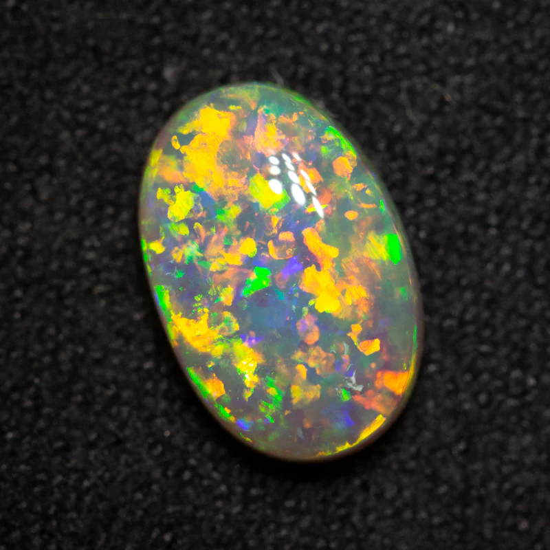 2.06 ct crystal opal 10.6x7.1x4.1mm - Image 3