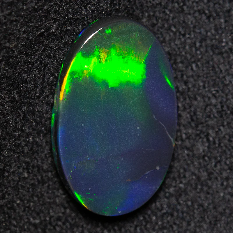 2.07 ct black opal 12.6x8x3.1mm - Image 2