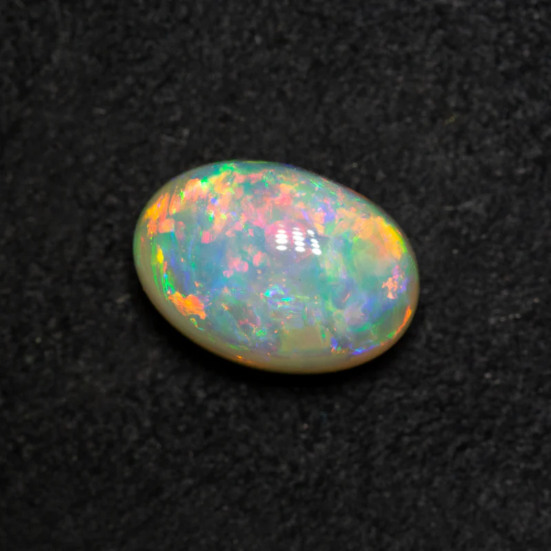 2.12 ct double-sided crystal opal 9.4x6.6x5.5mm - Image 4