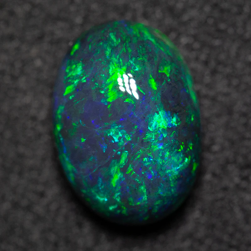 2.13 ct black opal 9.9x7.3x4.8mm - Image 2