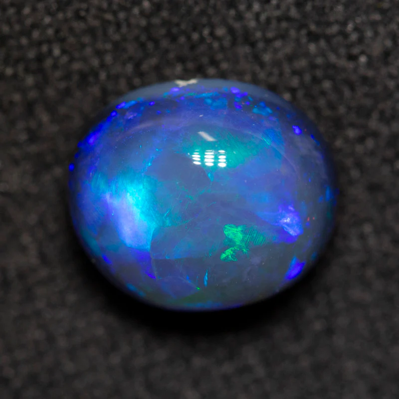 2.14 ct black opal 8.6x7.4x5.7mm - Image 3