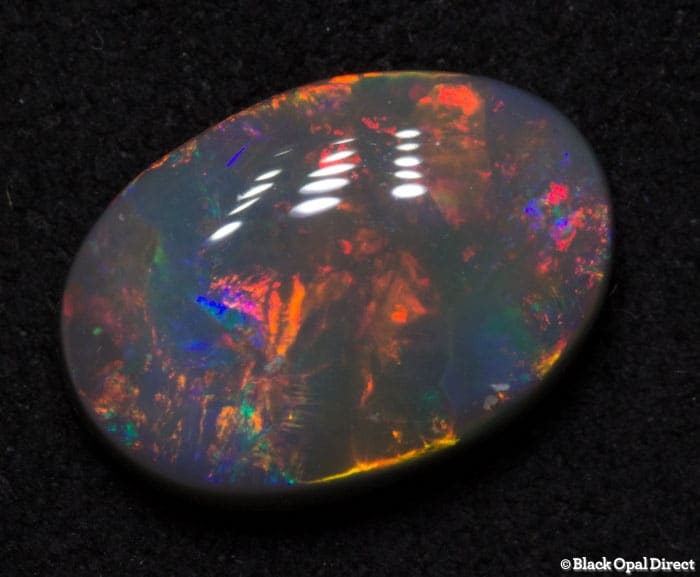 2.15 ct dark opal 11x7.7x3.5mm - Image 2