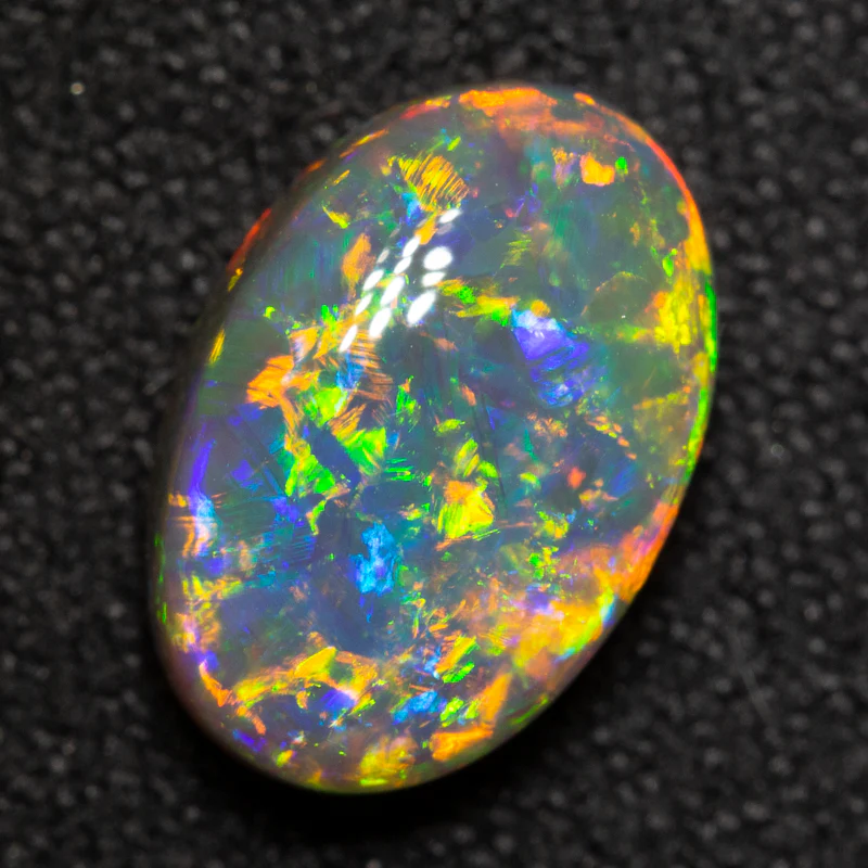 2.18 ct crystal opal 10.6x7.2x4.6mm - Image 2