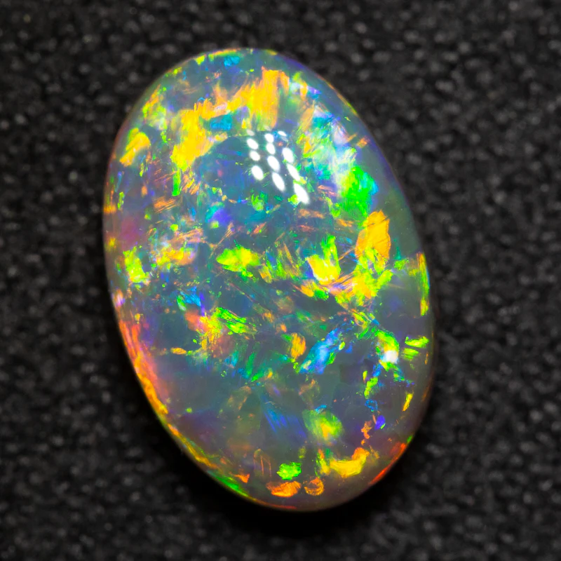 2.18 ct crystal opal 10.6x7.2x4.6mm - Image 3