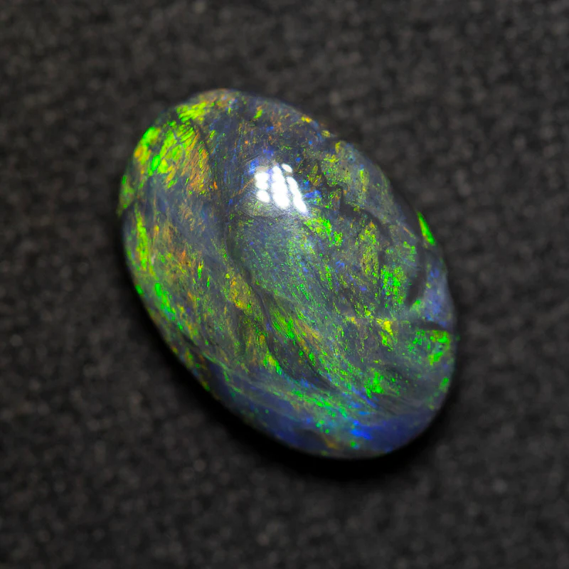2.19 ct black opal 10.8x7.3x4.5mm - Image 2
