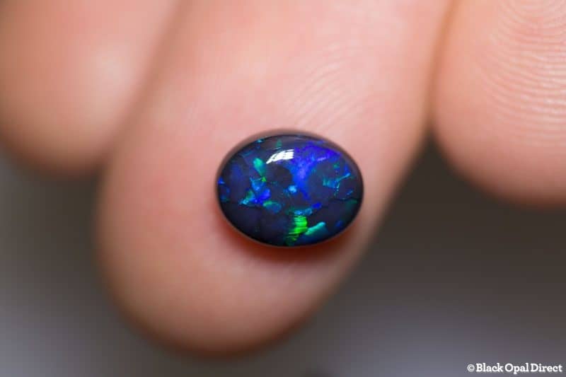 2.20 ct black opal 9.2x7.5x4.5mm - Image 4