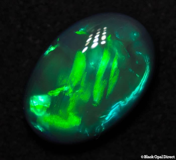 2.23 ct black opal gem bright flash - Image 2