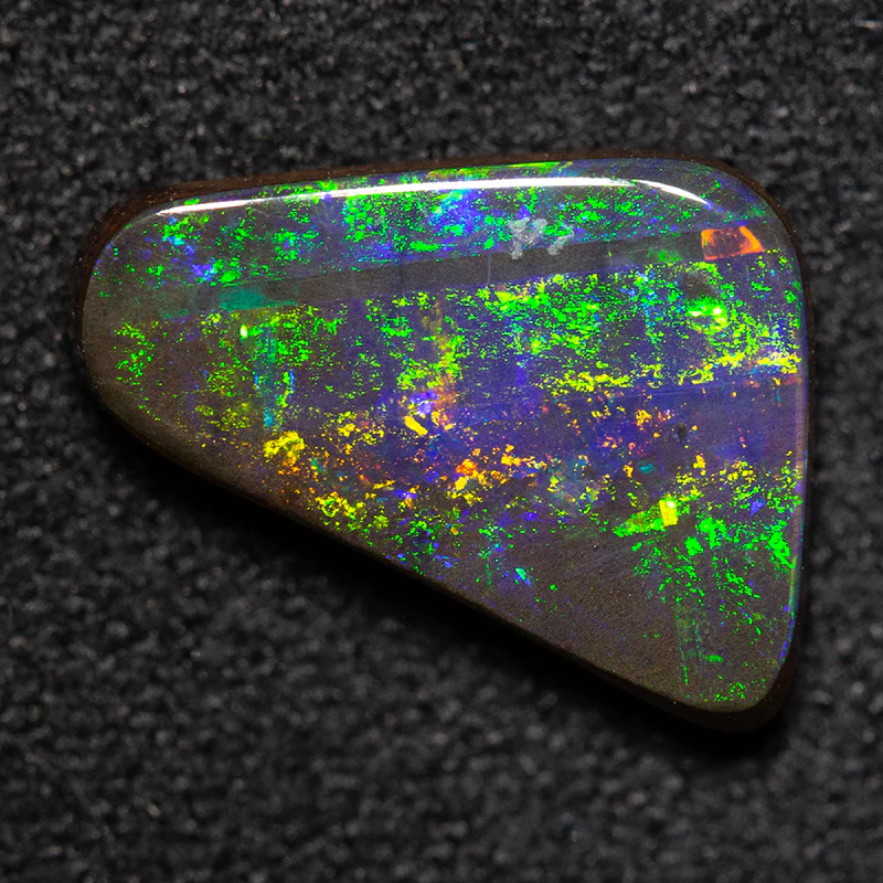 2.23 ct boulder opal 11.1x8.6x2.9mm - Image 3