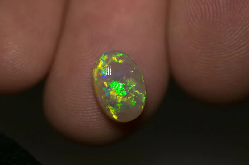 2.23 ct crystal opal 11x8x4mm - Image 2