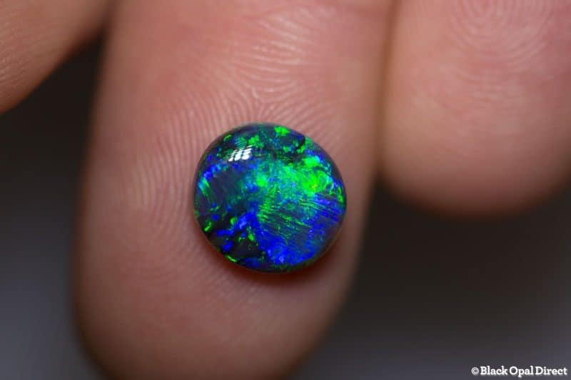2.24 ct black opal 10x9.5x3.5mm - Image 2