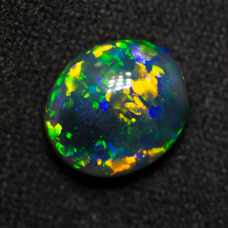 2.24 ct gem black opal 9.4x8.1x4.8mm - Image 2