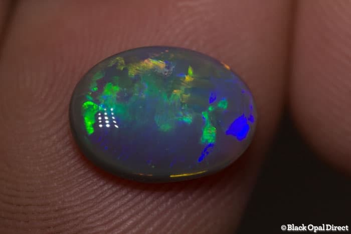 2.24 ct semi black opal 12x8.5x3.5mm - Image 2