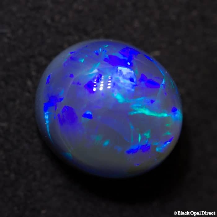 2.25 ct black opal 9.5x8x5.5mm - Image 3