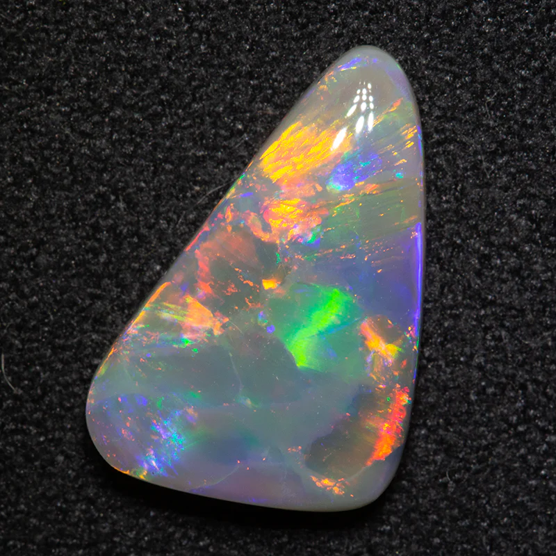 2.25 ct dark opal 13.8x9.3x3mm - Image 4