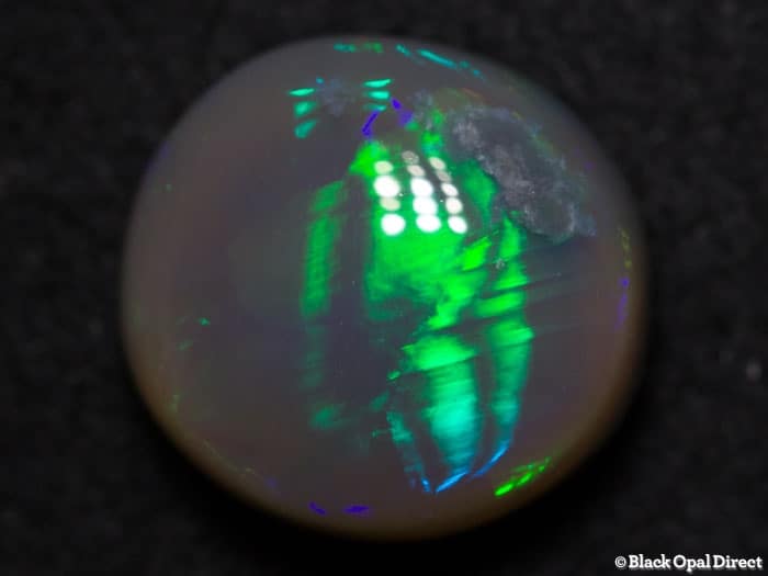 2.25 ct dark opal 9x8.5x5mm - Image 3