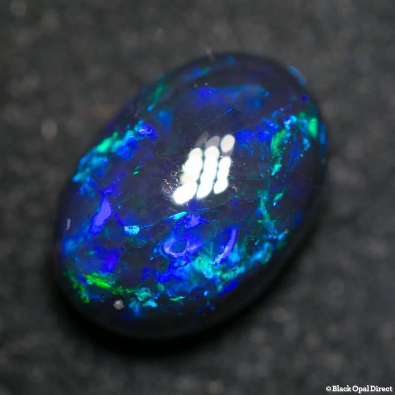 2.26 ct black opal 10x7x5mm - Image 2