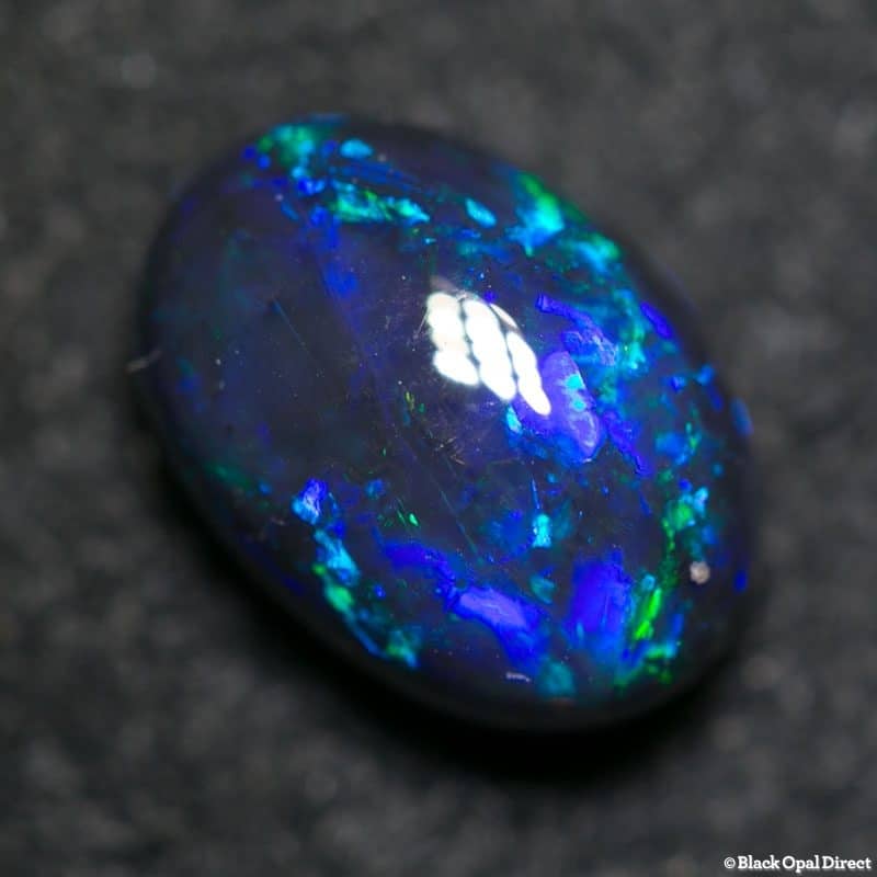 2.26 ct black opal 10x7x5mm - Image 3