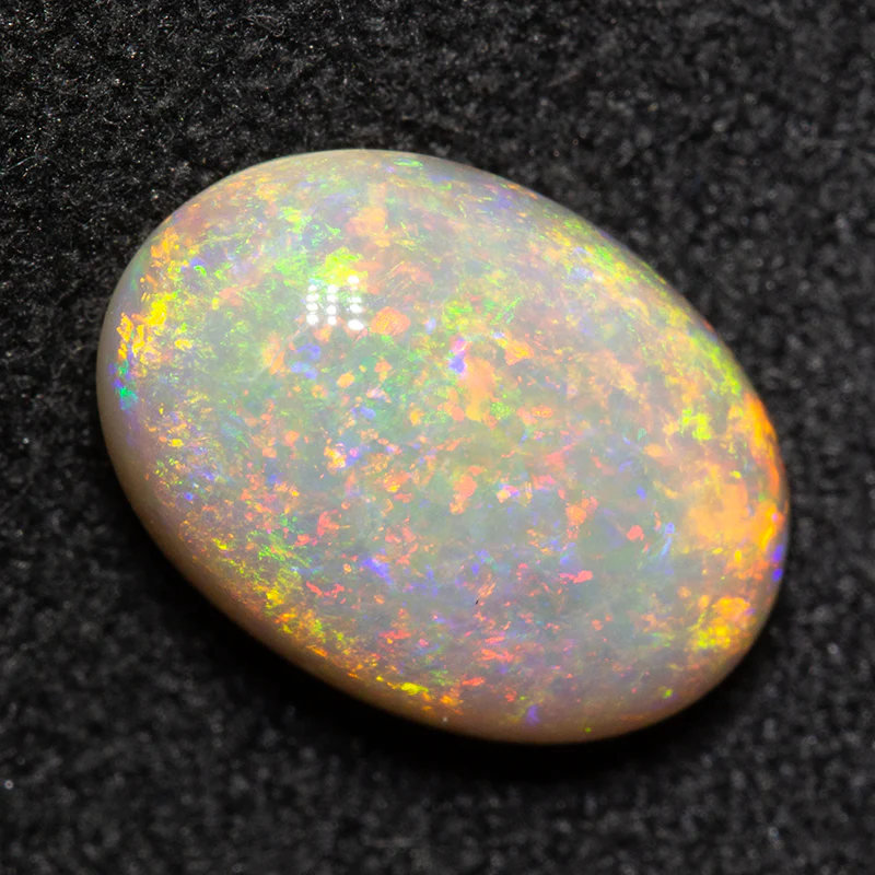 2.26 ct white opal 10.6x7.6x4.7mm - Image 3