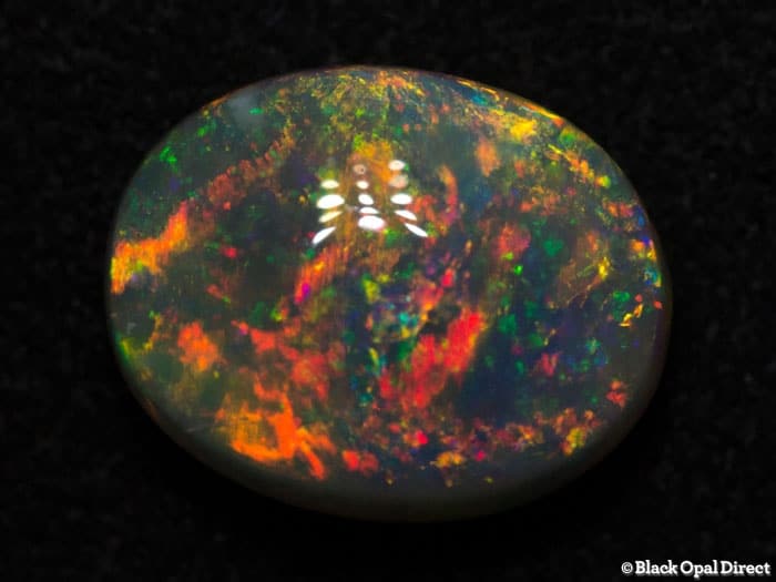 2.26 ct crystal opal 10x8x4.5mm - Image 2