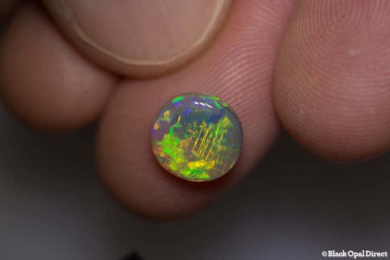 2.27 ct crystal opal 9.5x9x4mm - Image 2