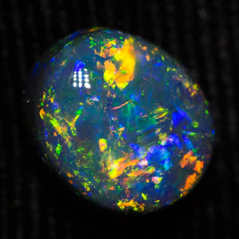 2.28 ct gem black opal 9x8x5mm - Image 2