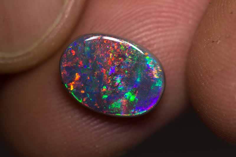 2.28 ct semi black gem opal 11.5x8.5x3mm - Image 2